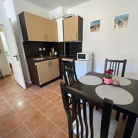 Marina Cape Sp Private Apartments Aheloi Exterior foto